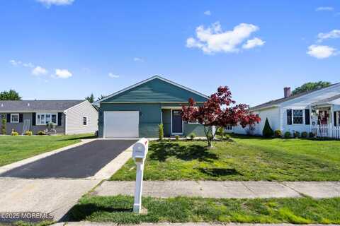 5 Purnell Street, Toms River, NJ 08757