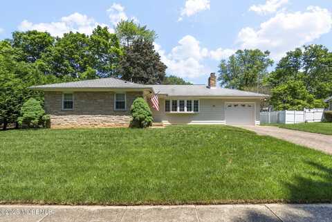 25 Dogwood Lane, Freehold, NJ 07728
