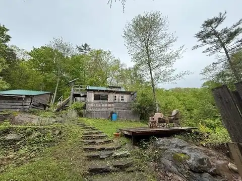 103 Fellows Lane, Winthrop, ME 04364