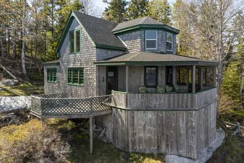 67 Breakneck Hill Road, Southport, ME 04576