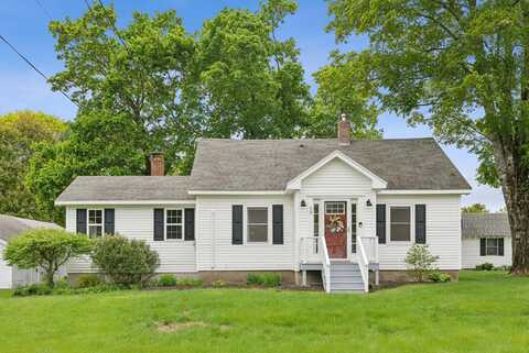 24 Ross Road, Kennebunk, ME 04043