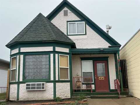 414 2nd Avenue, Edgemont, SD 57735