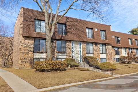 200 S Waters Edge Drive, Glendale Heights, IL 60139