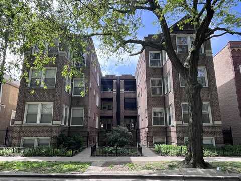 3353 W Wilson Avenue, Chicago, IL 60625