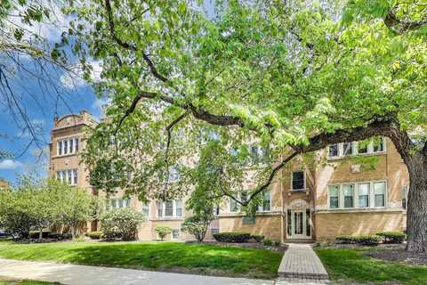 4051 N Southport Avenue, Chicago, IL 60613