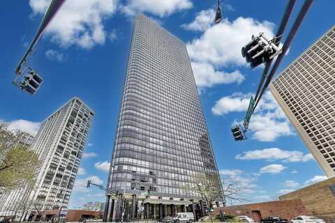 5415 N Sheridan Road, Chicago, IL 60640