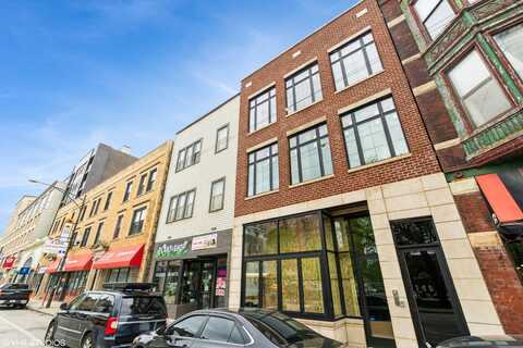 3242 N Clark Street, Chicago, IL 60657