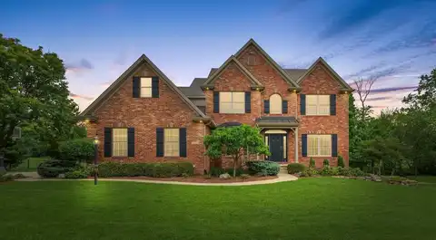 1303 Ridgefield Drive, Mahomet, IL 61853