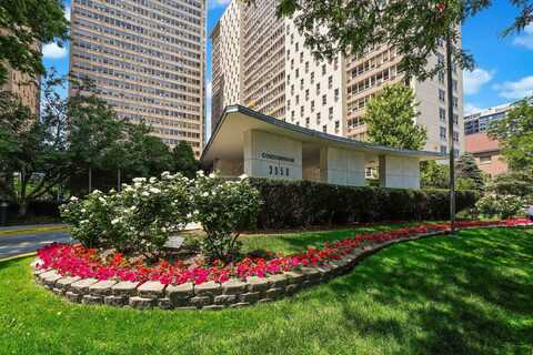 3950 N Lake Shore Drive, Chicago, IL 60613