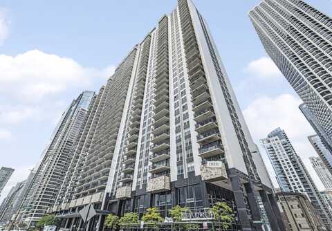 400 E RANDOLPH Street, Chicago, IL 60601