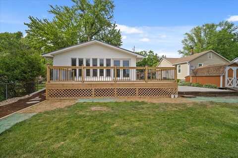 17371 Harris Drive, Hudson, IL 61748
