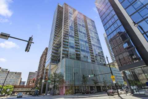 611 S WELLS Street, Chicago, IL 60607