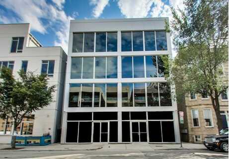 2207 W Chicago Avenue, Chicago, IL 60622