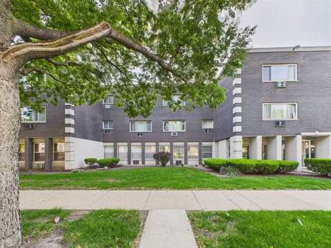 914 N Austin Boulevard, Oak Park, IL 60302
