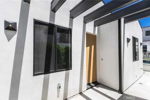 5107 Bluebell Avenue, Valley Village, CA 91607