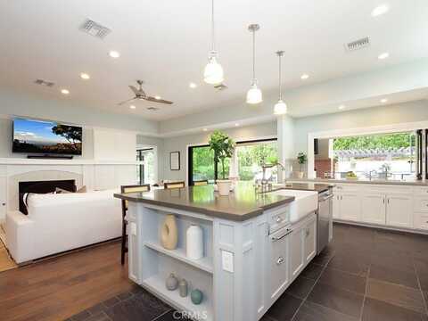 26 Clear Vista Drive, Rolling Hills Estates, CA 90274