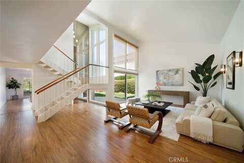 129 The Masters Circle, Costa Mesa, CA 92627