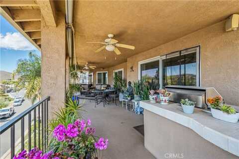 22299 San Joaquin Dr West, Canyon Lake, CA 92587