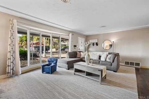 6114 Tarragona Dr, San Diego, CA 92115