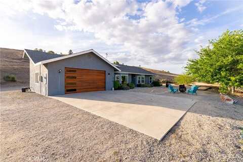 2750 Lazy Hill Rd, San Miguel, CA 93451