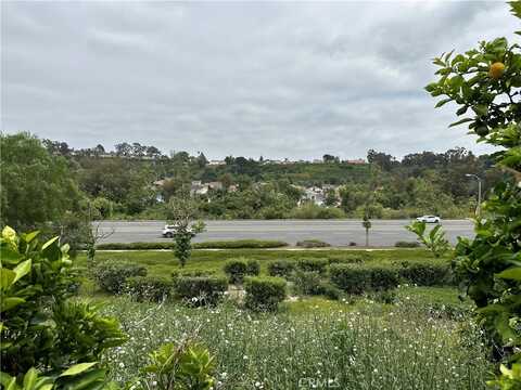 22142 Summit Hill Drive, Lake Forest, CA 92630