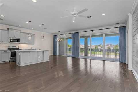 2311 Sawyers Hill, NAPLES, FL 34120