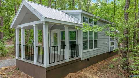 568 County Road 642, Mentone, AL 35984