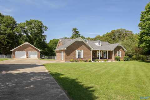 110 Cloverleaf Circle, Killen, AL 35645
