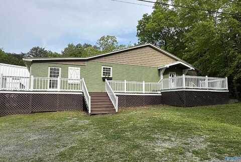 1046 Susan Drive, Fort Payne, AL 35967