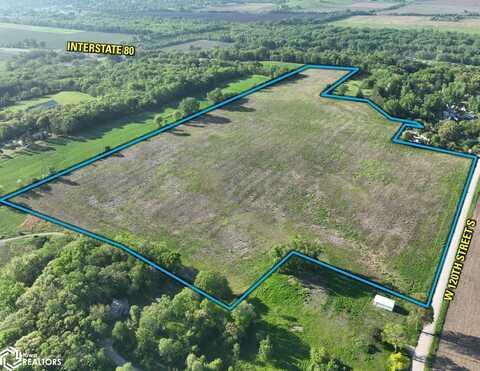 W 120th Avenue, Colfax, IA 50054
