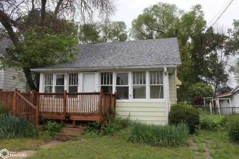 908 6th Street SW, Mason City, IA 50401