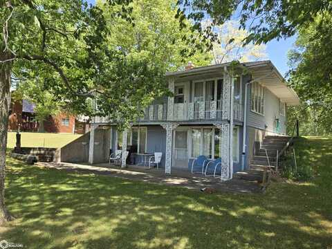 505 N 2nd Street, Oquawka, IL 61469