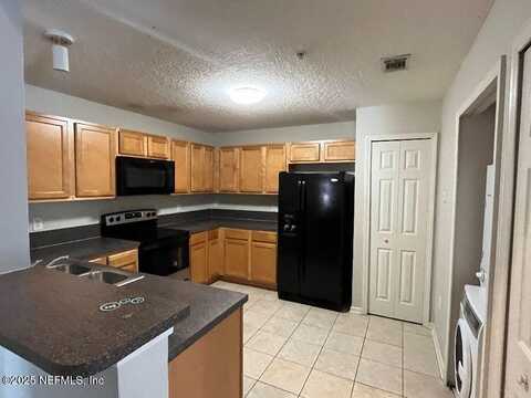 1442 MANOTAK POINT Drive, Jacksonville, FL 32210