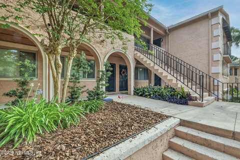 5375 ORTEGA FARMS Boulevard, Jacksonville, FL 32210