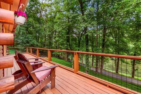 165 Timberwalk Drive, Ellijay, GA 30540