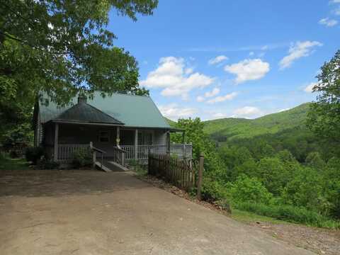 905 Johnson Road, Hiawassee, GA 30546