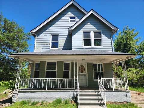9203 Birchdale Avenue, Cleveland, OH 44106