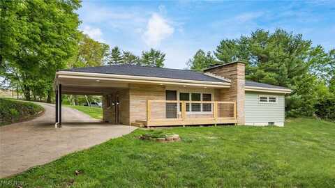 1899 Military Road, Zanesville, OH 43701
