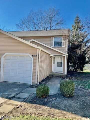 3863 Lake Run Boulevard, Stow, OH 44224