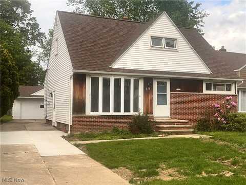 371 E 271 Street, Euclid, OH 44132