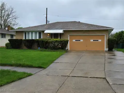 5606 Carlton Drive, Bedford Heights, OH 44146