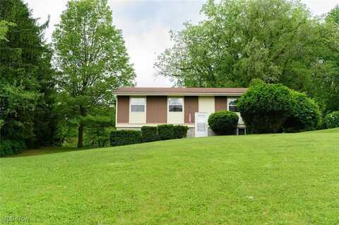 1020 Alpine Boulevard, Uniontown, OH 44685