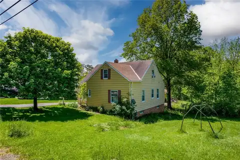12824 Fruitside Road, Garfield Heights, OH 44125