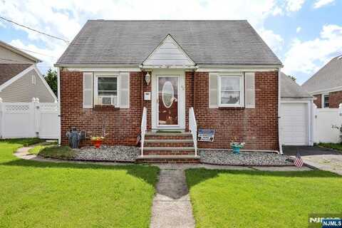 42 Ray Street, Elmwood Park, NJ 07407