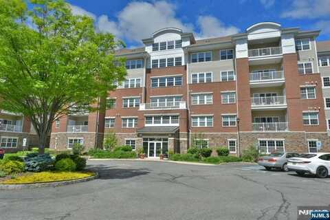 4217 Warrens Way 44, Wanaque, NJ 07465