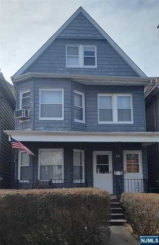 38 E 35th Street, Bayonne, NJ 07002