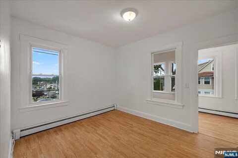 60 Elm Street 3, Elmwood Park, NJ 07407