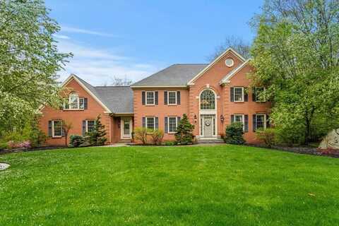 12 McIntosh Lane, Bedford, NH 03110