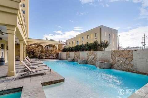 1205 ST CHARLES Avenue, New Orleans, LA 70130