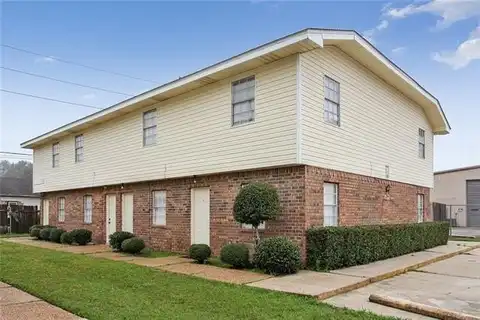 8895 RICHMOND Drive, La Place, LA 70068